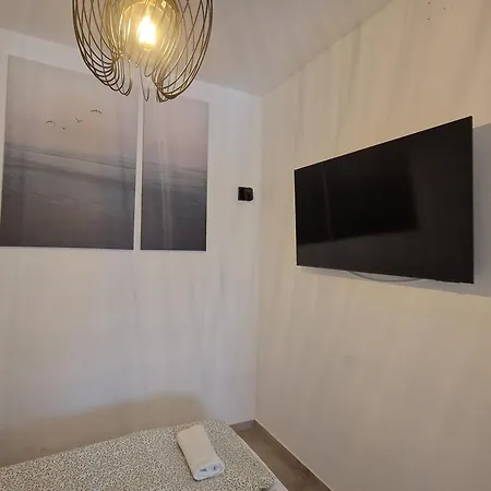 Rest Nest بيت ضيافة *