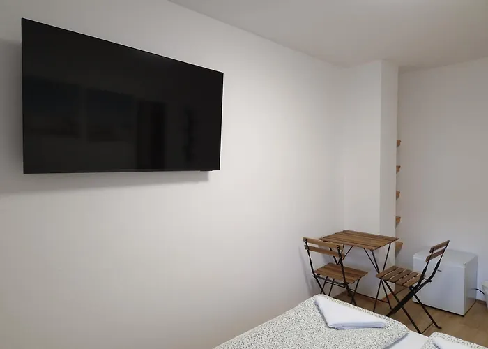 Rest Nest بيت ضيافة